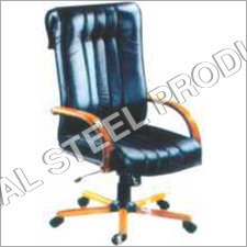 हाई बैक रिवॉल्विंग चेयर