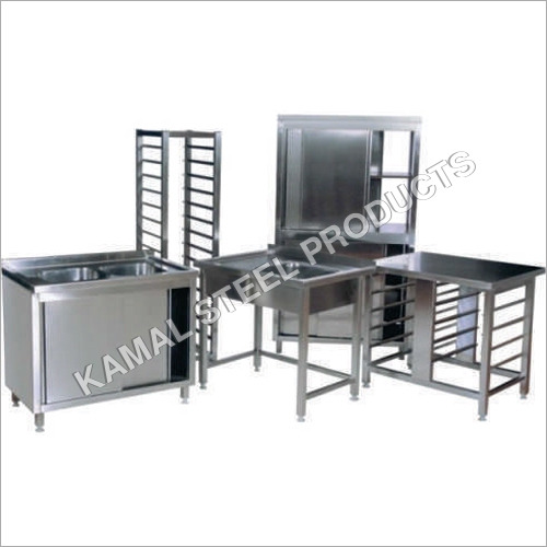 Kitchen Equipment - High-Grade Stainless Steel, Multi-Functional Design, Ergonomic Handles, Easy to Clean, Durable Finish