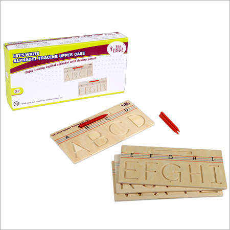 अक्षरों का अभ्यास करने के लिए बड़े अक्षर