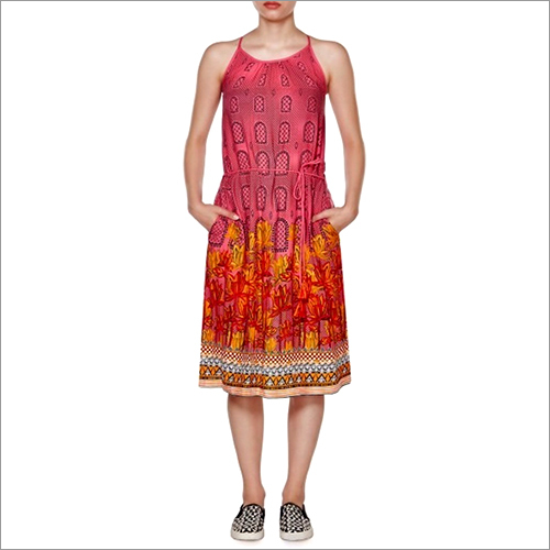 महिलाओं की ड्रेस