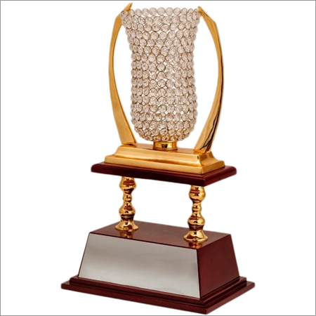 धातु के ट्रॉफी