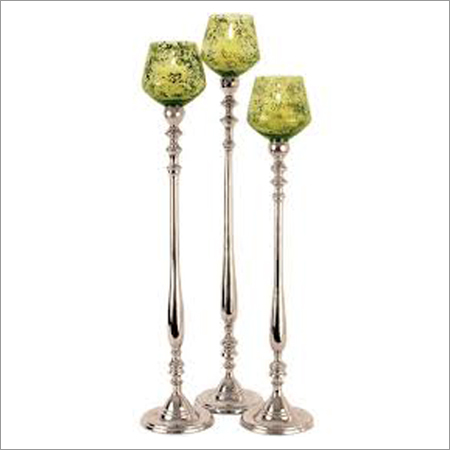 कांच की मोमबत्ती धारक