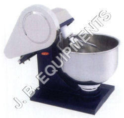 Dough Kneader Capacity: 25 Kg In 20 Minutes Liter/day