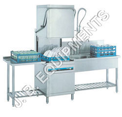 Silver Conveyor Type Dish Washer