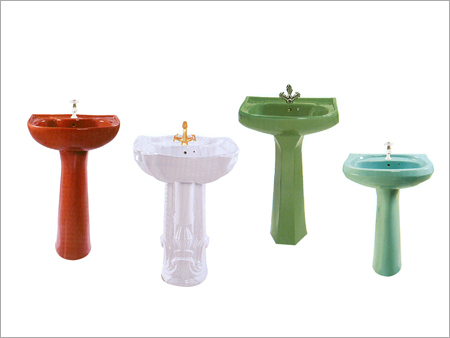 पेडेस्टल के साथ वॉशबेसिन