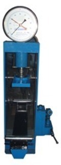 Flexture Testing Machine Motorised - 10 Tonne Capacity, 230v Single Phase, 40mm X 40mm X 160mm Mortar Specimens Testing | Includes Flexure Test Attachment, 4-6kg/sec Load Increase