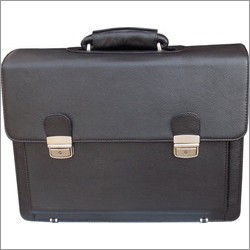 एमआर चमड़ा बैग