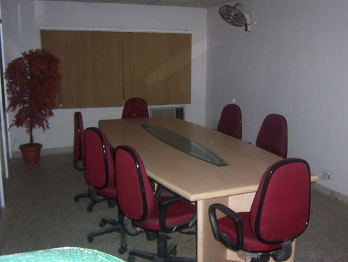 सम्मेलन की मेज़