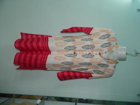 Rayon Cream and Red color kurti with sleeves