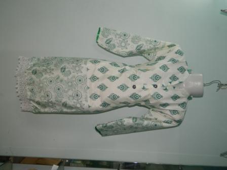 Cotton Cream with sleeve cream base green design