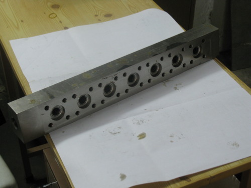 वाल्व मन्फोल्ड