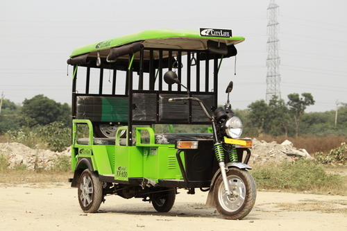 बैटरी ई-रिक्शा