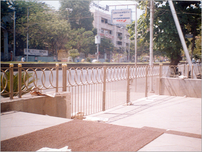 बाहरी रेलिंग