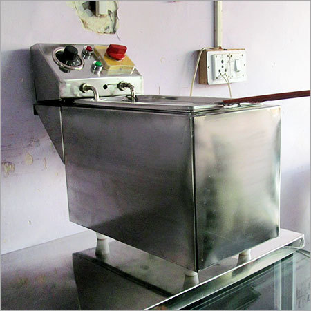 वाणिज्यिक रसोई उपकरण