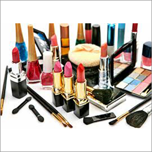 मेकअप उत्पाद