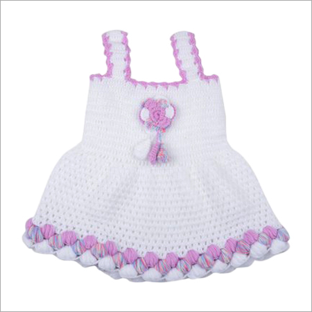 बच्चों के बुने हुए फ्रॉक