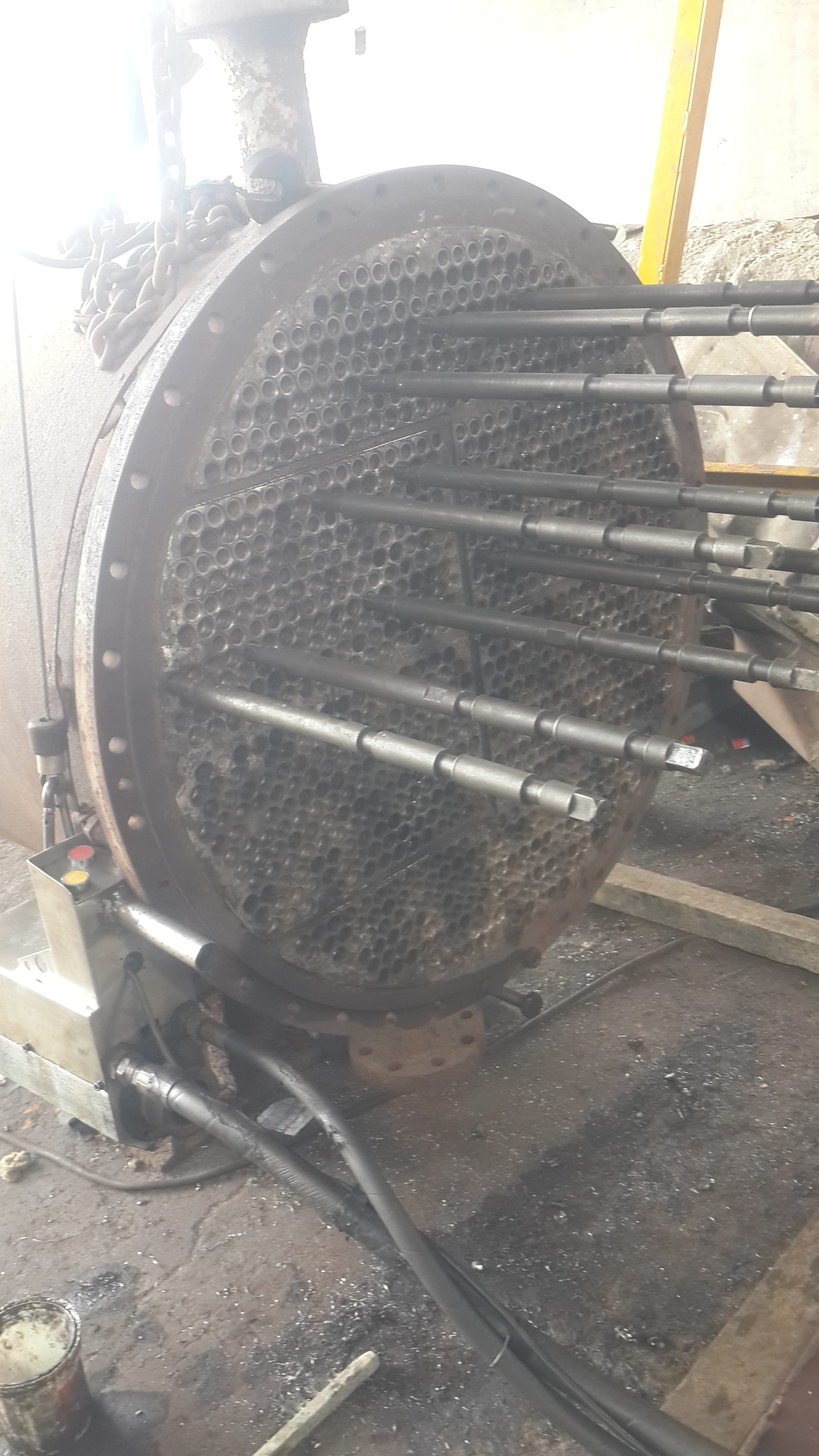 Heat Exchanger - Stainless Steel, Plate Design | Industrial Application For Viscid Fluids, Versatile Cooling & Heating System