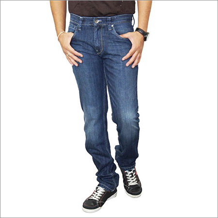 डिजाइनर डेनिम जींस