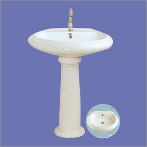 पीड़ा के साथ साधारण सफेद वॉश बेसिन