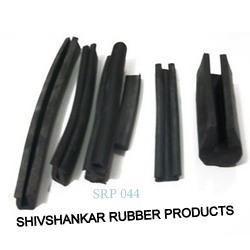 Epdm Rubber Profile - 2-4 Mm Thickness, Black Color | Heat Resistant, Crack Resistant, Custom Shapes Available