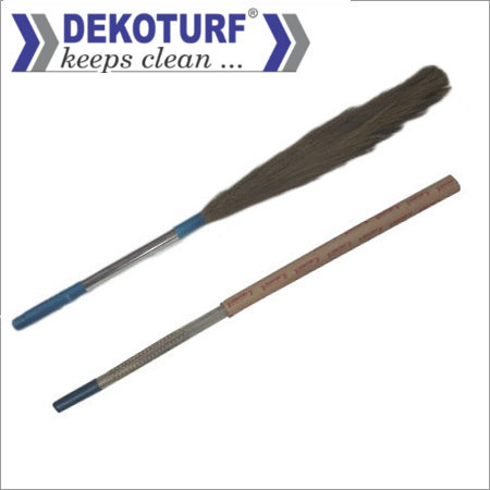 घास की झाड़ू