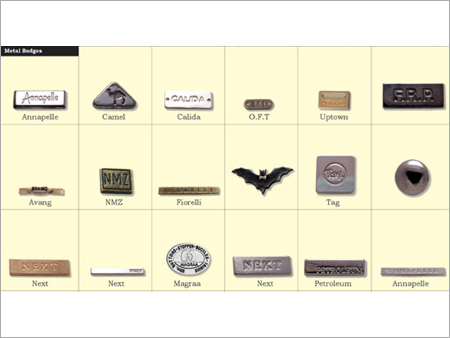 धातु के बैज