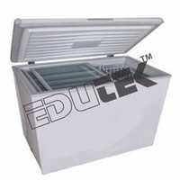 वैक्सीन डीप फ्रीजर