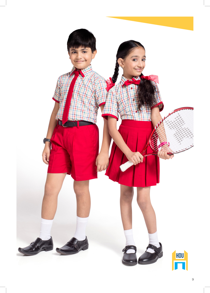 स्कूल यूनिफॉर्म