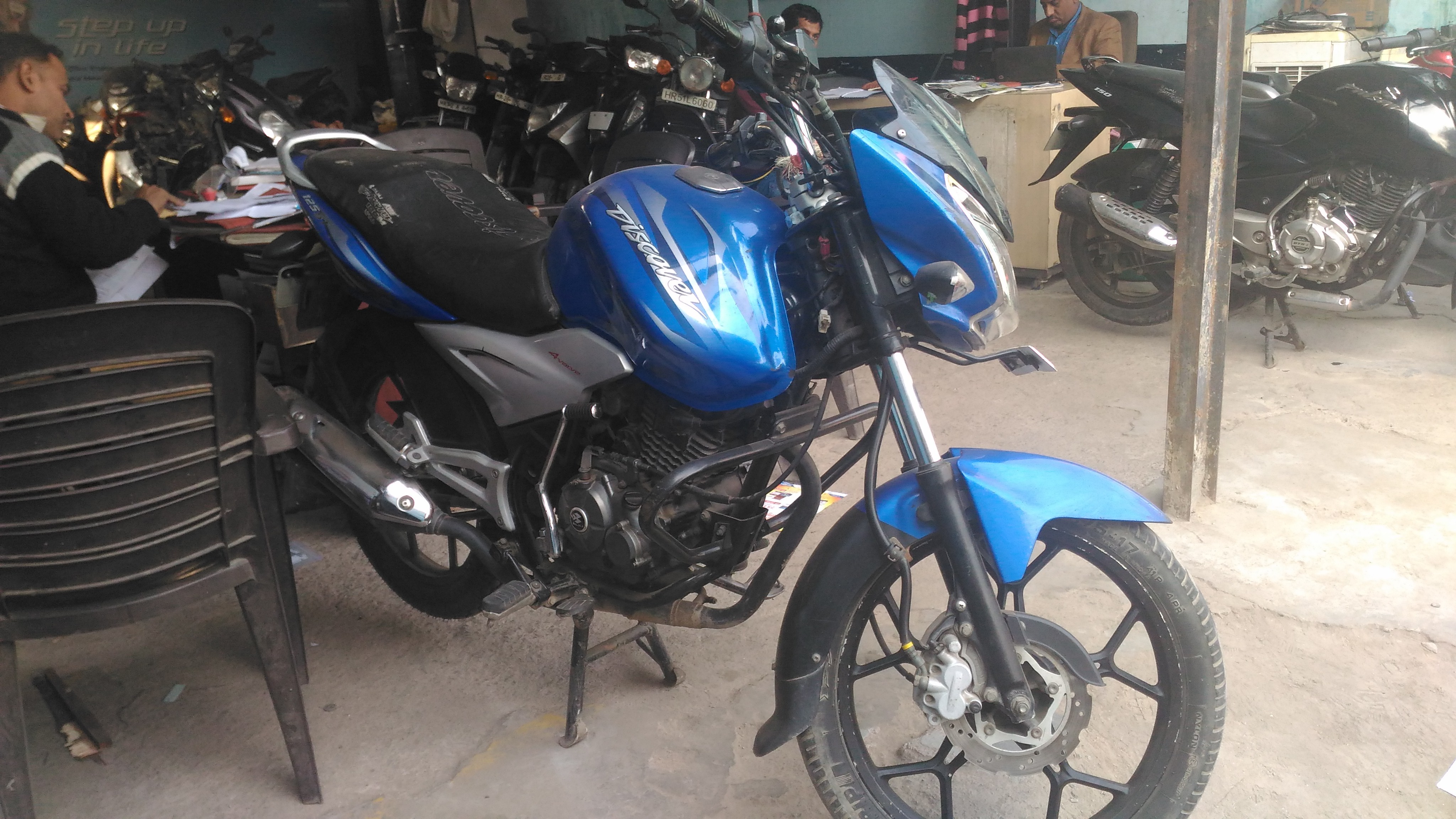 Used Bajaj Discover 125