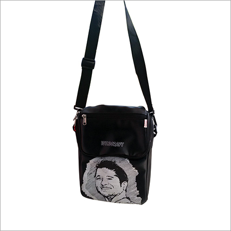 प्रिंटेड मिनी बैग्स