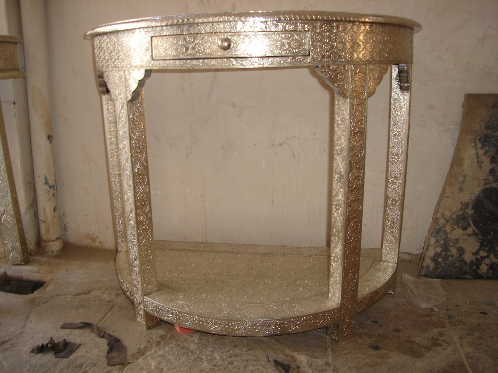 धातु दराज