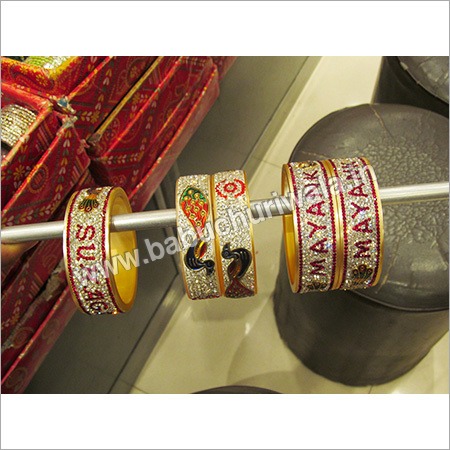 प्लास्टिक की चूड़ियाँ