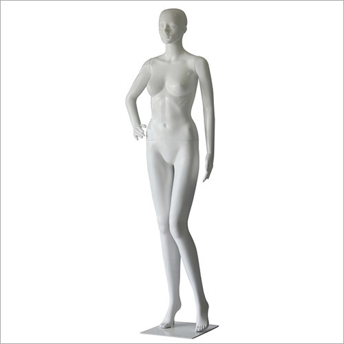 महिला मनकेन