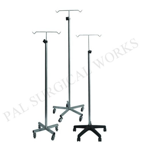 आईवी स्टैंड्स/सलाइन स्टैंड्स