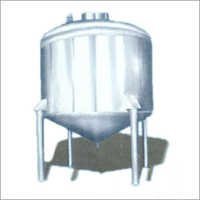 टैंक और भरने की प्रणाली