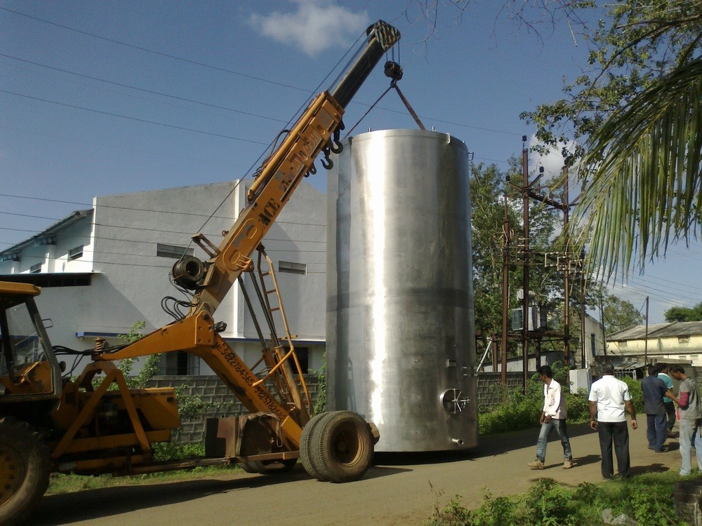 Industrial Milk Silo - Capacity: 1000-100000 Liter Liter/Day