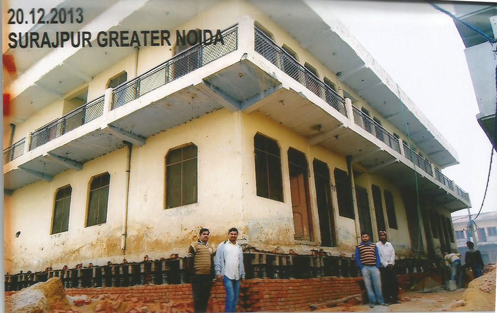 हैदराबाद में हाउस लिफ्टिंग