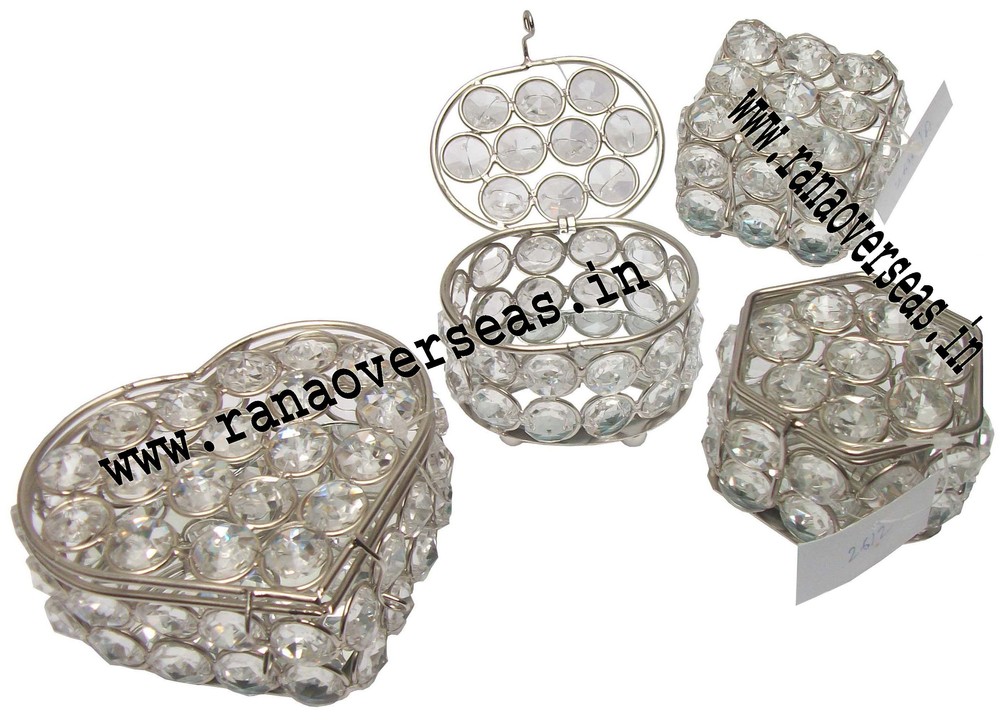 Diamond Jewellery Box - Square Shape, Silver Diamond Material | Artistically Designed, Modern & Traditional Styles