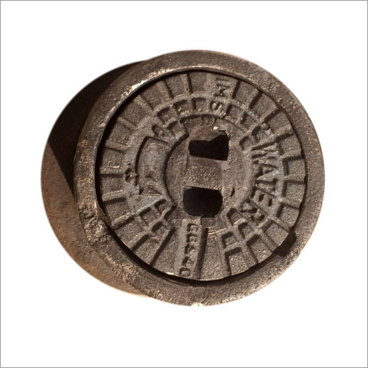 भूतल बॉक्स