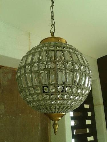 लटकता दीपक