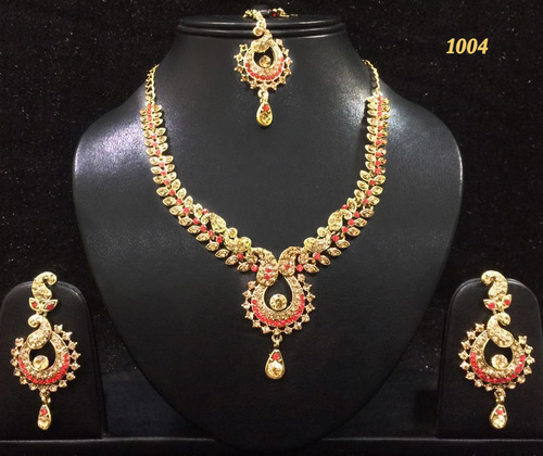 भारी हार सेट