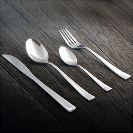 Contemporary Stainless Steel Cutlery Set