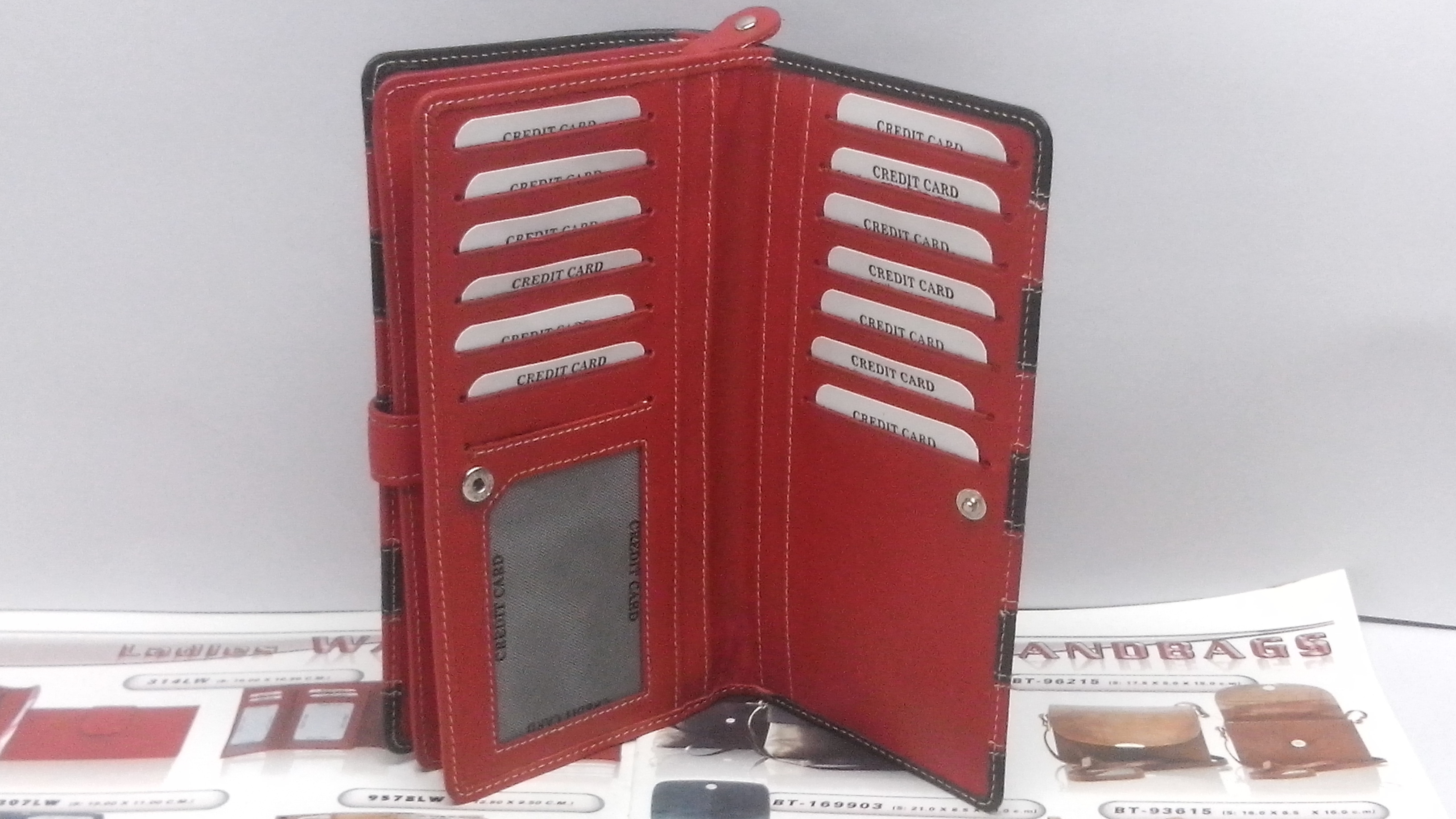 Ladies Pouch