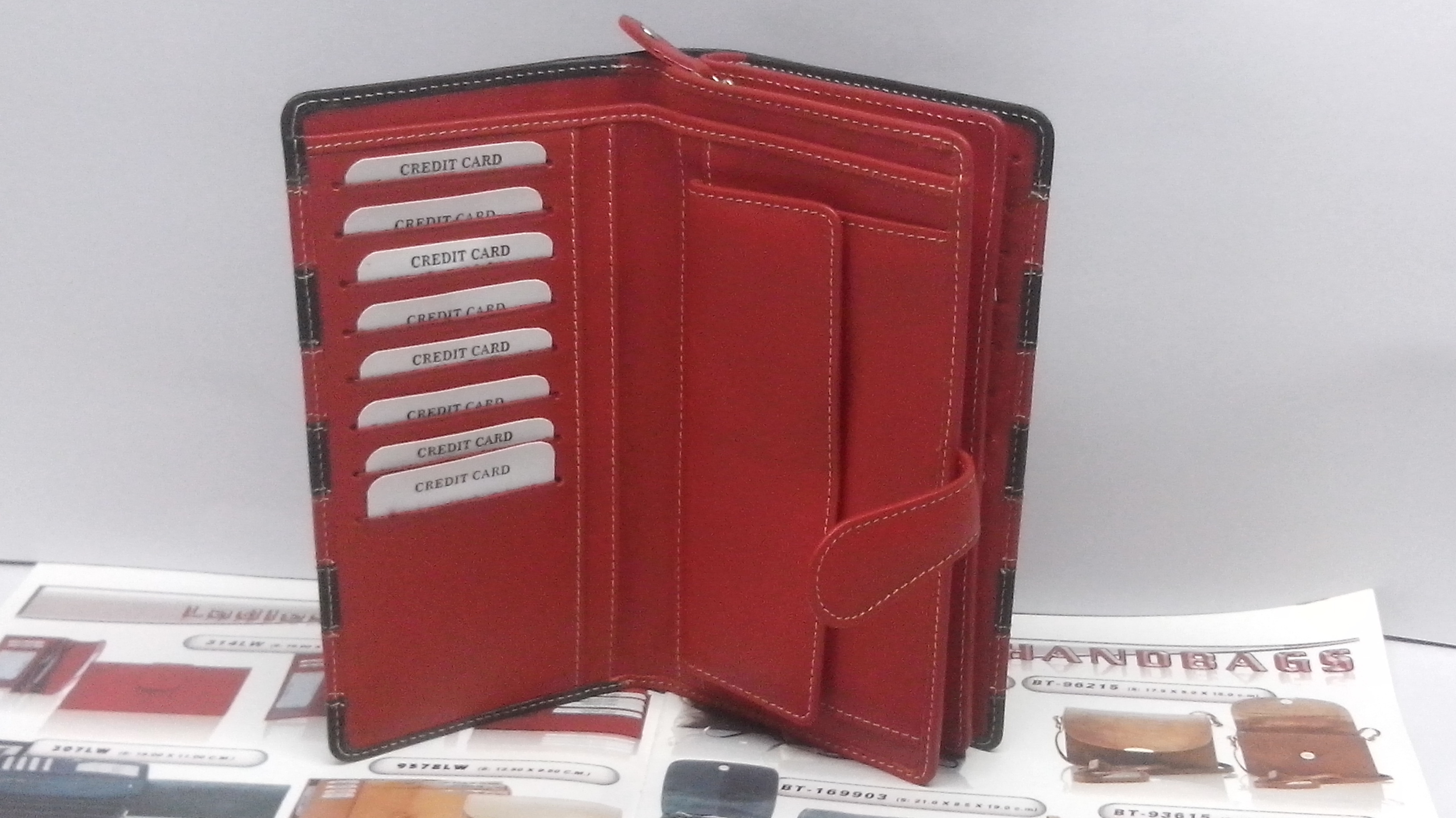 Ladies Pouch