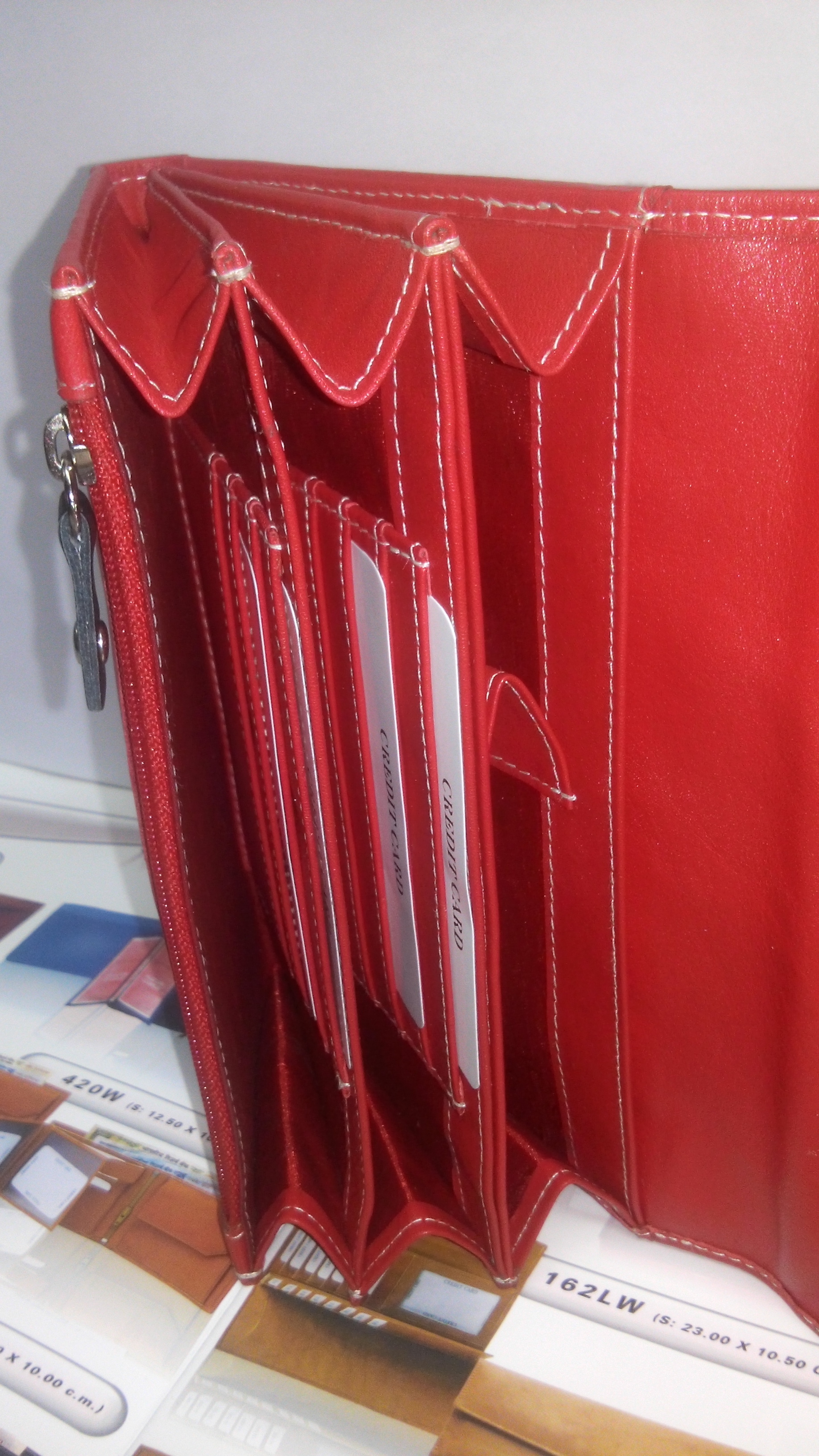 Ladies Pouch