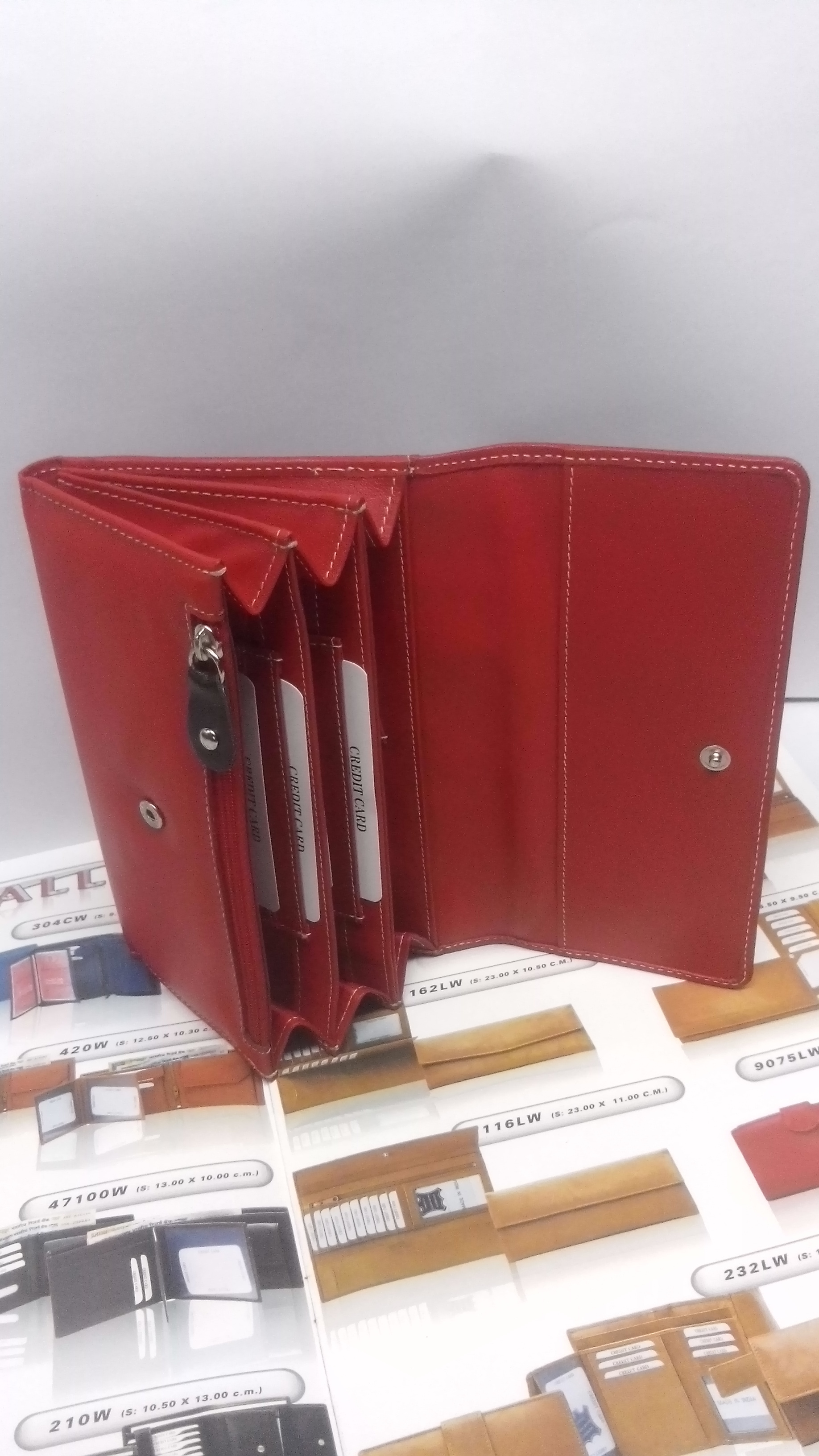 Ladies Pouch