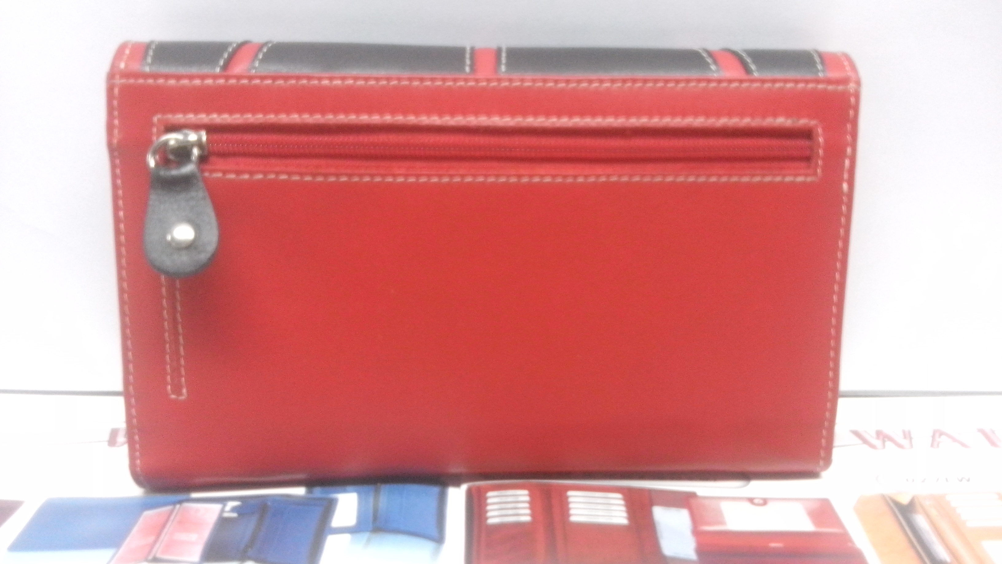 Ladies Pouch