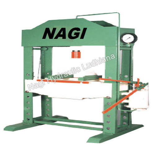 Hydraulic Hand Operated Press - Mild Steel, 20mm Cutting Thickness, 220-380V | Manual Control System, Electric Drive Type, Full Automatic Feeding