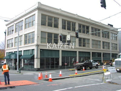 प्री इंजीनियर्ड कॉमर्शियल बिल्डिंग