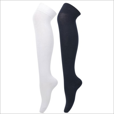 लड़कियों के घुटने ऊँच socks